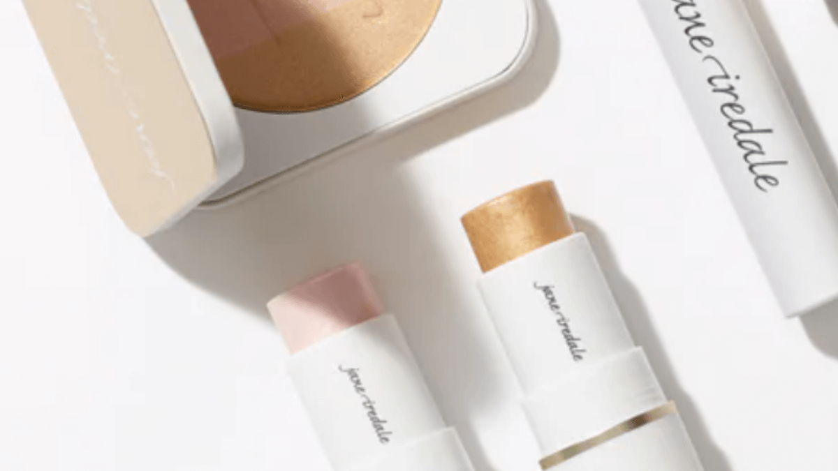 Win $2,000 in Jane Iredale Beauty Products