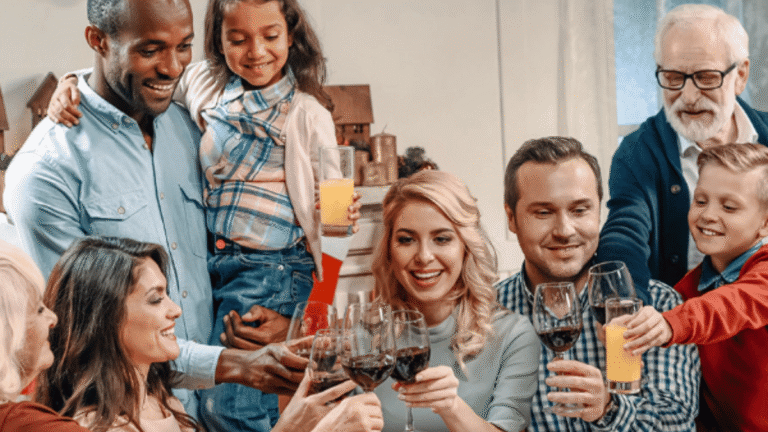 Win $5,000 in Ryan Seacrest’s Home for the Holidays Sweepstakes!