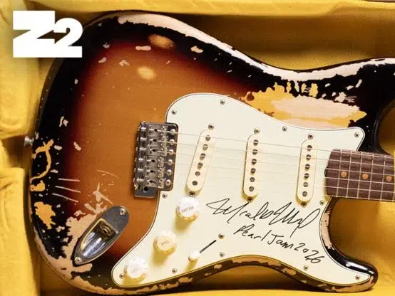 American Musical Supply Signed Mike McCready Strat Giveaway